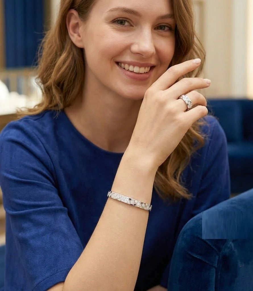 Classic Crystal Edge Kada Set